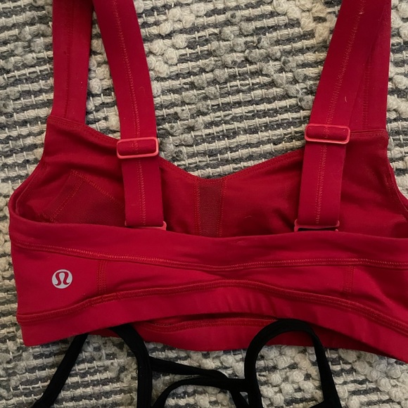 Lululemon sports bras - Picture 7 of 8
